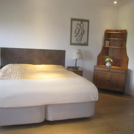Infincavacations Y Pensionat 4*