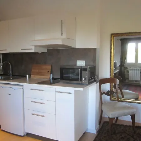 Pensionat Infincavacations Y San Bartolomé de Meruelo